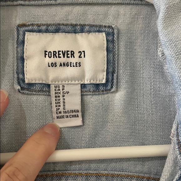 Forever 21 Light Blue Denim Jacket - Picture 2 of 3